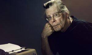 Read more about the article Stephen King: A Biographical Exploration